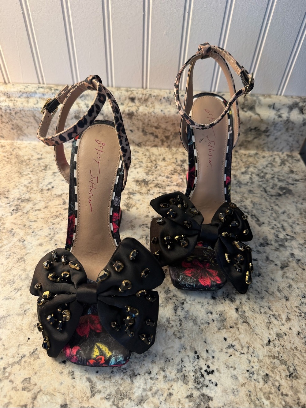 Betsey Johnson Black Floral Bow Ankle-Strap Heels Pink Heel Leopard Accent Loise